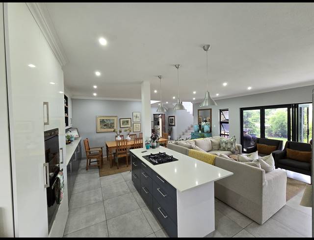 3 BEDROOM HOUSE FOR SALE IN NEW SALT ROCK CITY